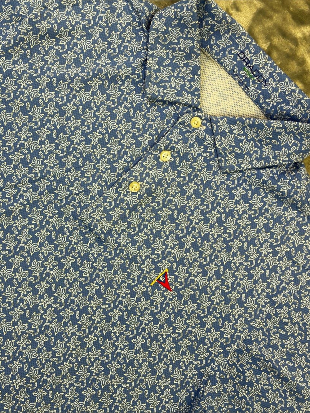 B Draddy Sport Wianno Yacht Club Polo Size Medium Blue Leaf Print Performance